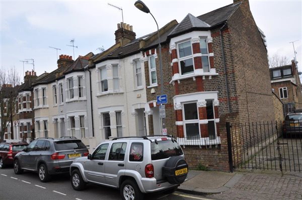 Hammersmith L shape loft conversion about to begin