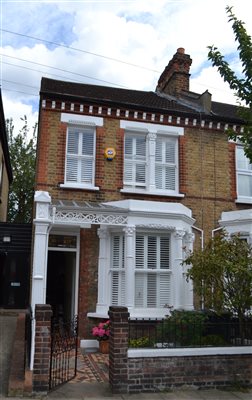 Full width L shaped dormer converson in Lewisham SE12